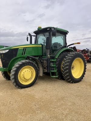 2014 John Deere 7200R Image