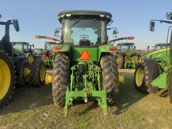 Image of John Deere 7210R equipment image 2