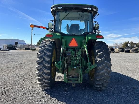 Image of John Deere 7210R equipment image 3