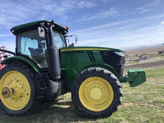 Main image John Deere 7210R