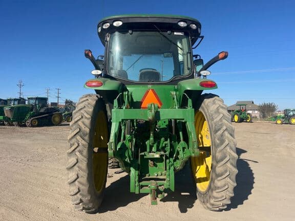 Image of John Deere 7210R equipment image 3