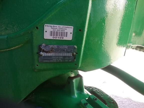 2014 John Deere 7210R Image