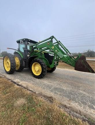 Image of John Deere 7210R equipment image 2