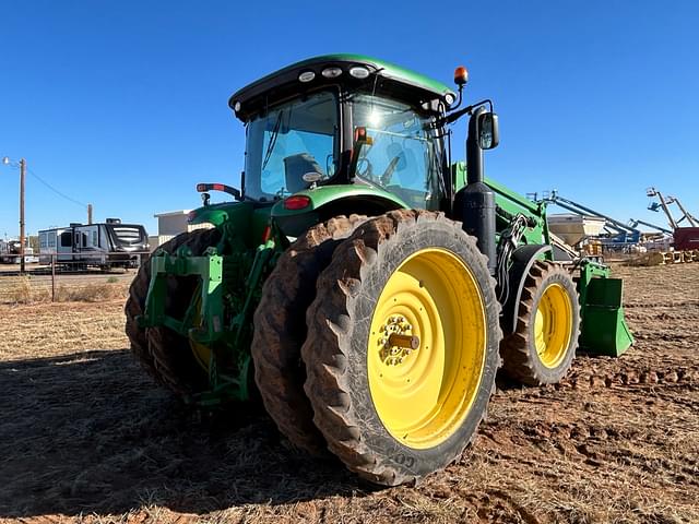 Image of John Deere 7210R equipment image 2