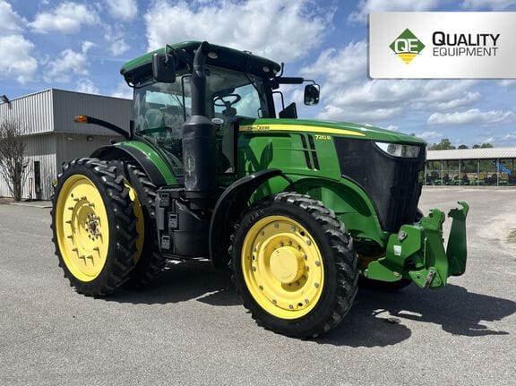 2014 John Deere 7210R Equipment Image0