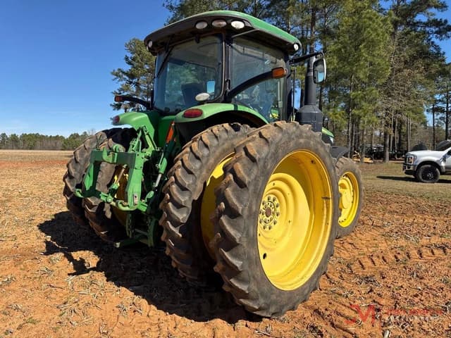 Image of John Deere 7210R equipment image 1