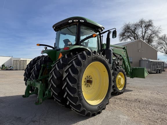 Image of John Deere 7210R equipment image 4