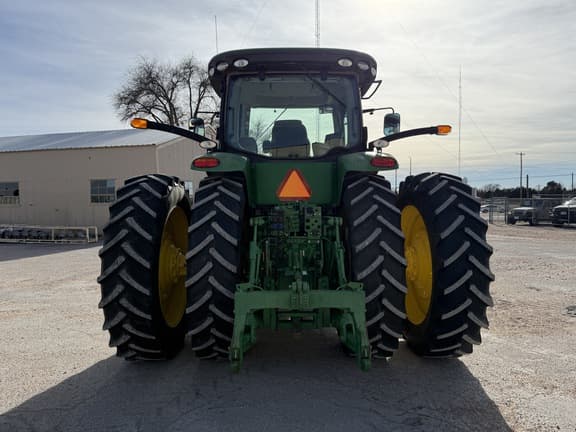 Image of John Deere 7210R equipment image 3