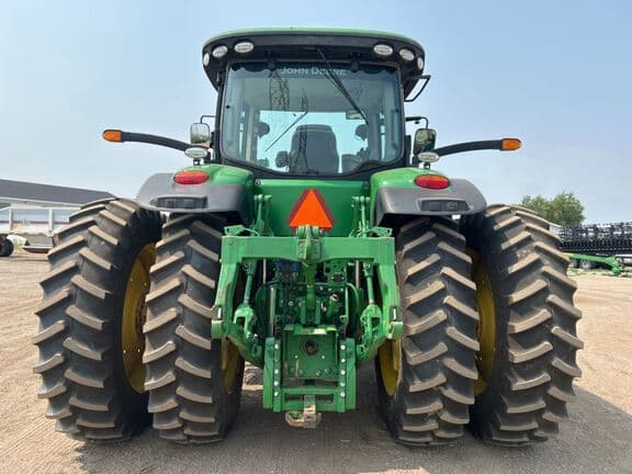 Image of John Deere 7210R equipment image 3