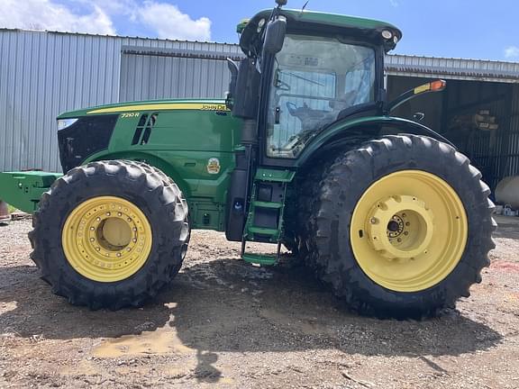 Image of John Deere 7210R Primary image