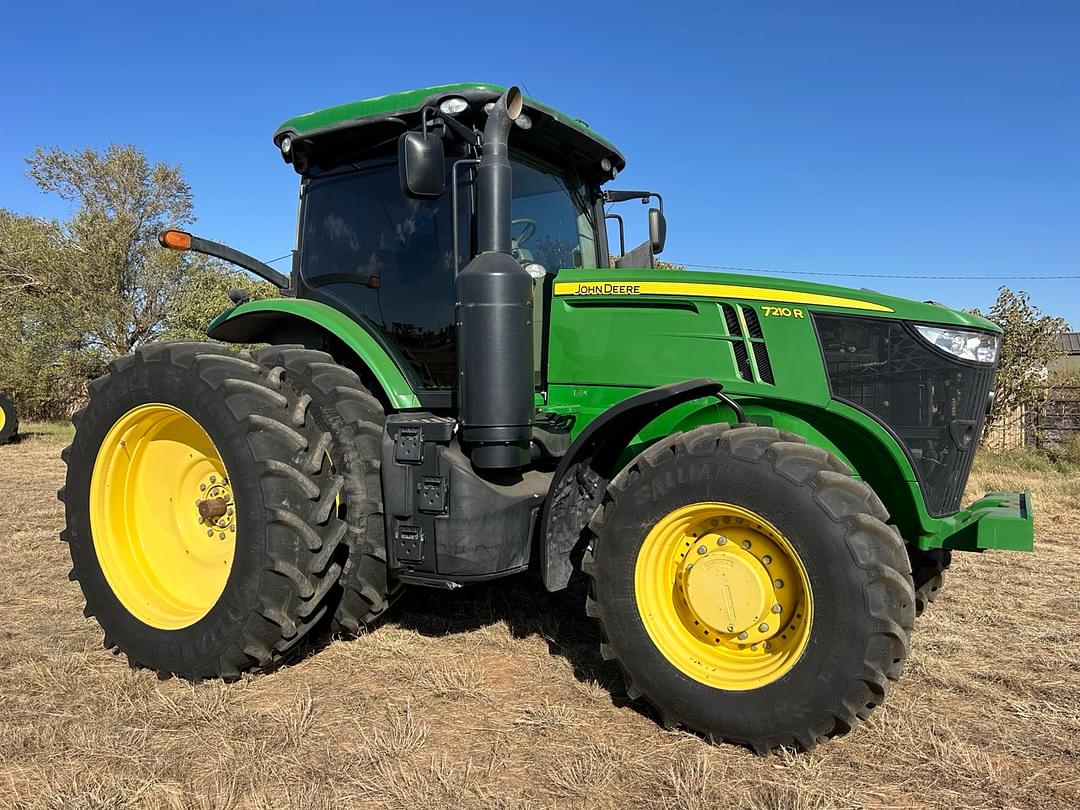 Image of John Deere 7210R Primary image