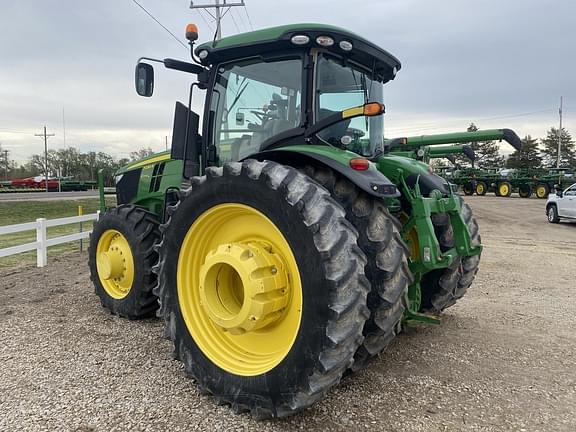 Image of John Deere 7230R equipment image 3