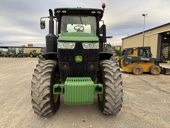 Image of John Deere 7230R equipment image 1