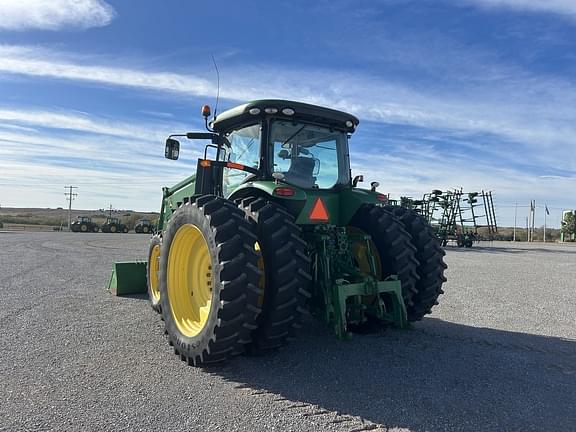 Image of John Deere 7230R equipment image 2