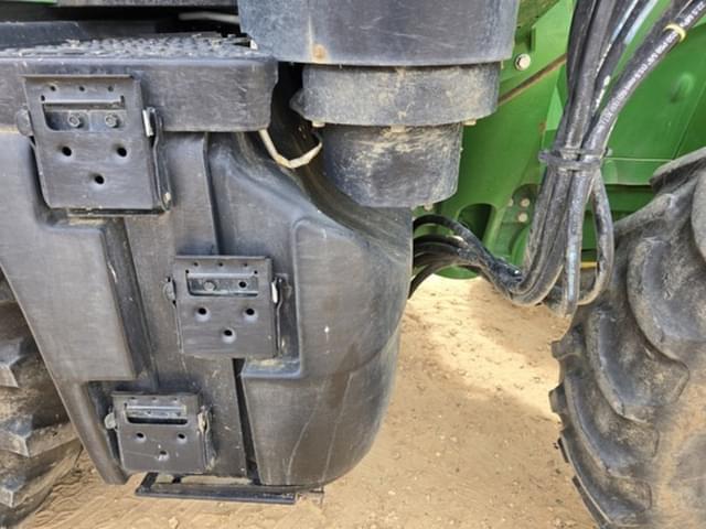 Image of John Deere 7230R equipment image 3