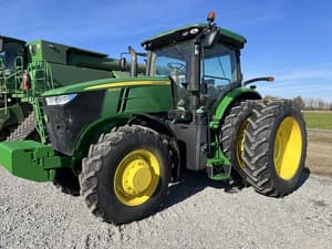 2014 John Deere 7230R Image