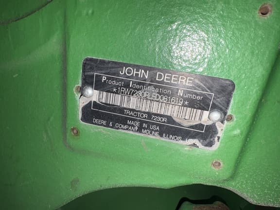 Image of John Deere 7230R equipment image 1