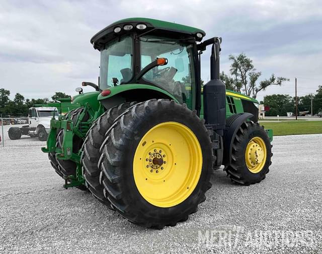 Image of John Deere 7230R equipment image 4