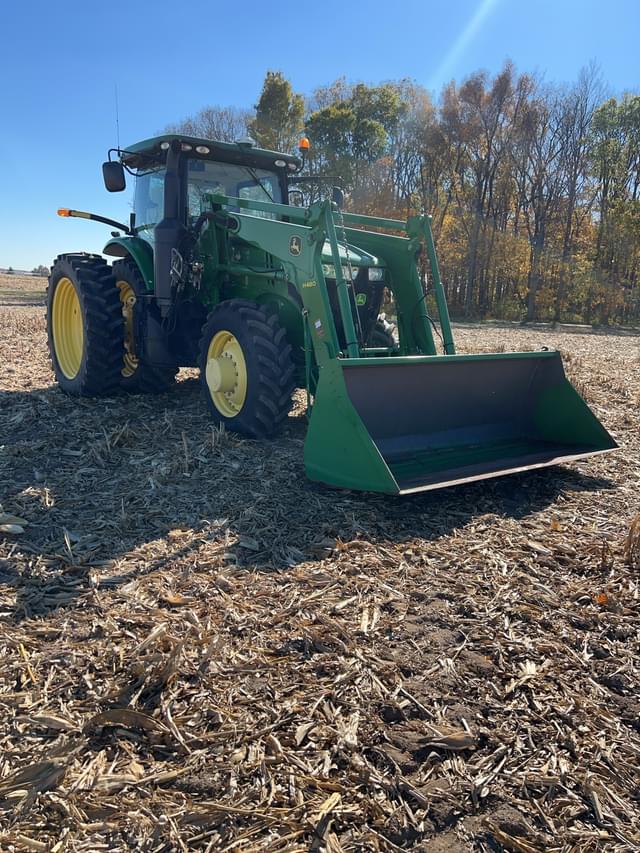 Image of John Deere 7230R equipment image 4