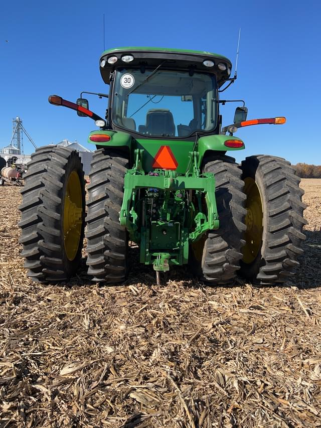 Image of John Deere 7230R equipment image 2