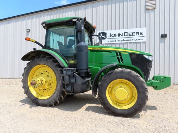2014 John Deere 7250R Equipment Image0