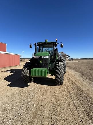 Image of John Deere 7250R equipment image 1