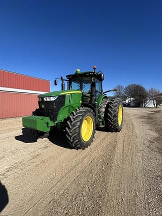 Image of John Deere 7250R equipment image 2