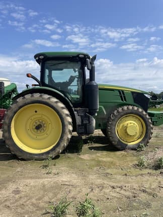 Image of John Deere 7270R Primary image