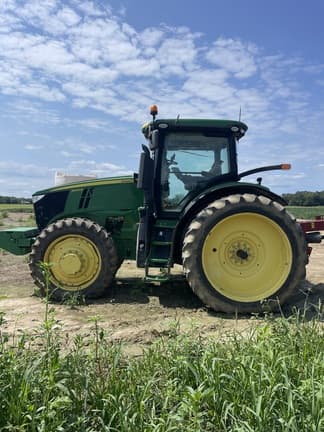 Image of John Deere 7270R equipment image 2