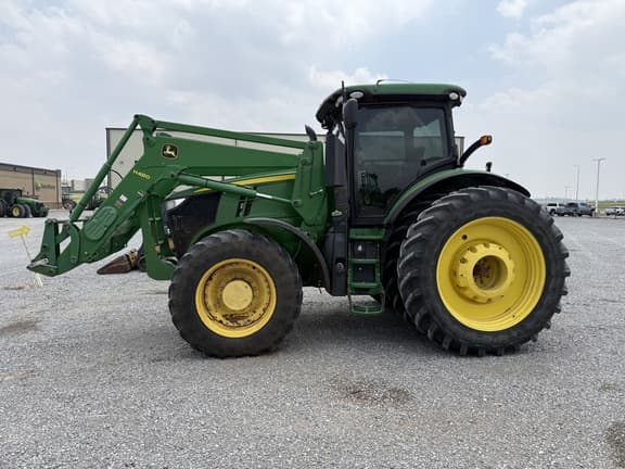 Image of John Deere 7290R equipment image 1