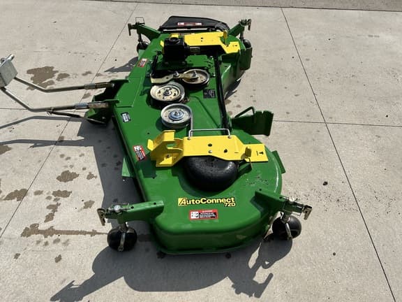Image of John Deere 72D equipment image 3