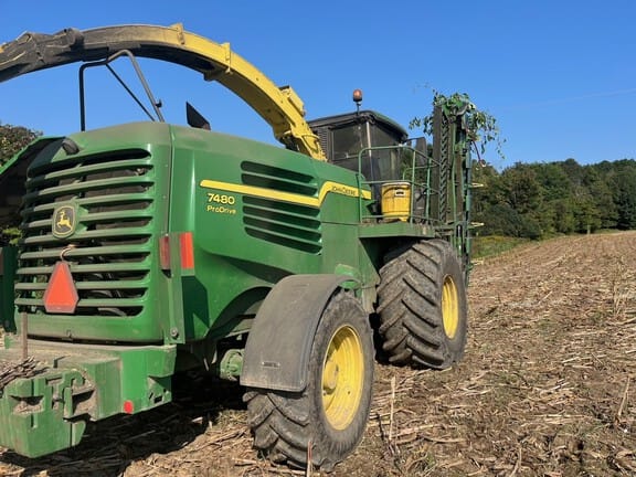 2014 John Deere 7480 Equipment Image0