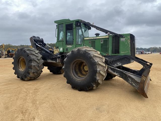 Image of John Deere 748H equipment image 3