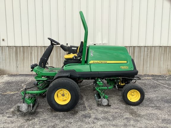 Image of John Deere 7500A equipment image 1