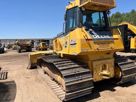 Image of John Deere 750K equipment image 2