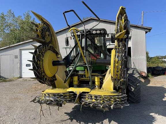 Image of John Deere 770 equipment image 4