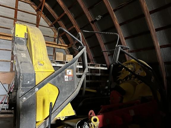 Image of John Deere 770 equipment image 2