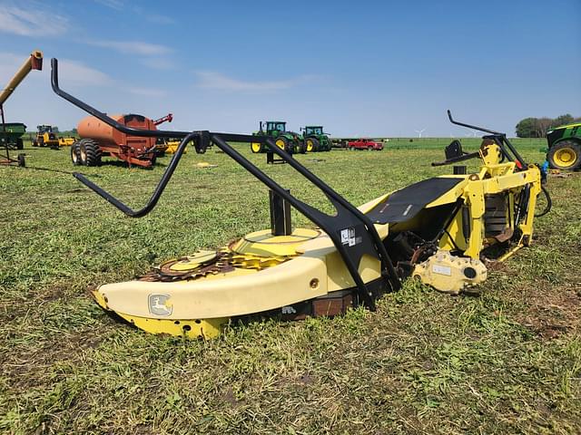 Image of John Deere 770 equipment image 4