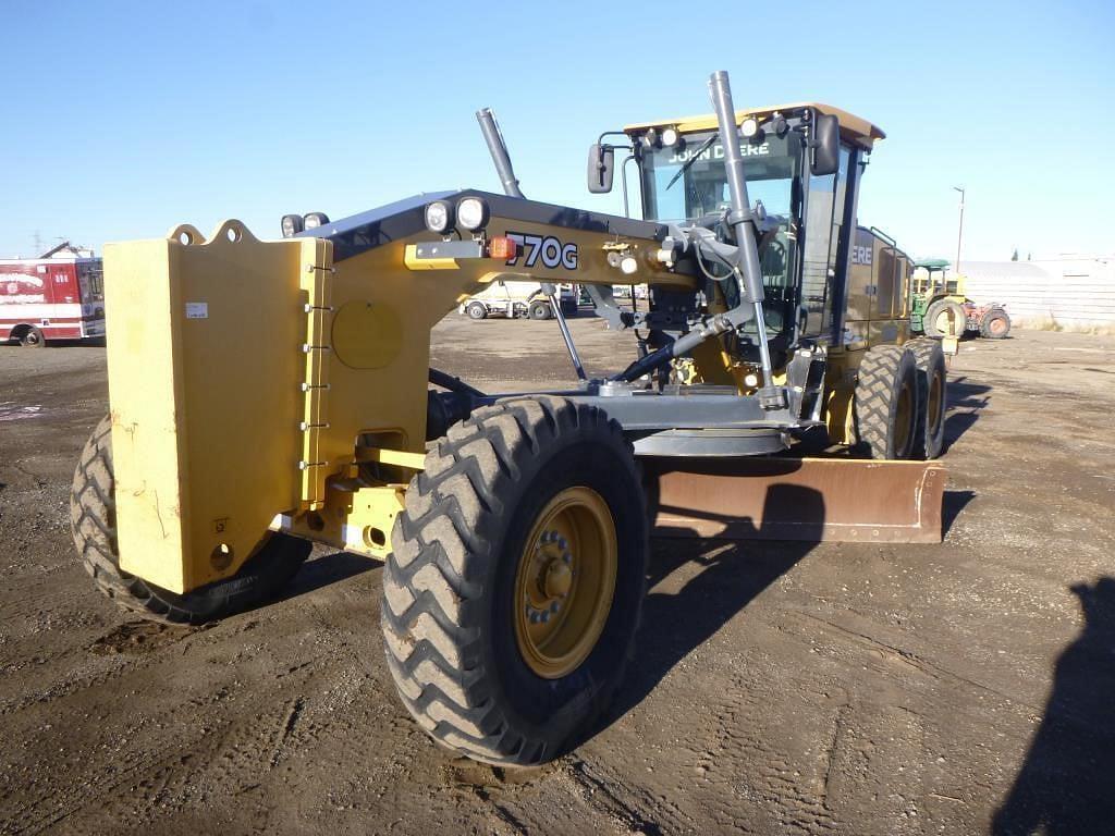 Image of John Deere 770G Primary image