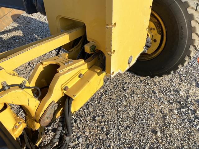 Image of John Deere 772GP equipment image 4