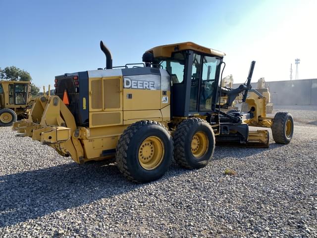 Image of John Deere 772GP equipment image 2