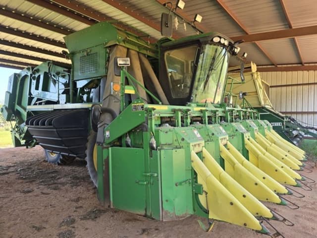 Image of John Deere 7760 equipment image 2