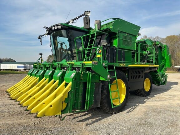 Main image John Deere 7760