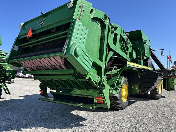 Image of John Deere 7760 equipment image 3
