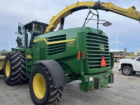 Image of John Deere 7780 equipment image 3