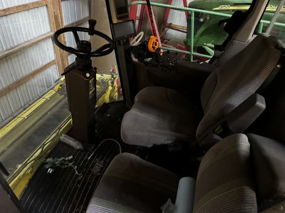 Image of John Deere 7780 equipment image 2