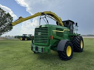 Main image John Deere 7980 5