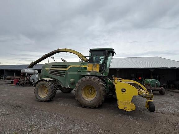 Image of John Deere 7980 equipment image 1