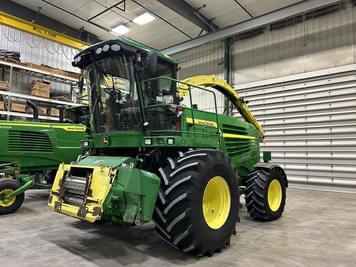 Main image John Deere 7980
