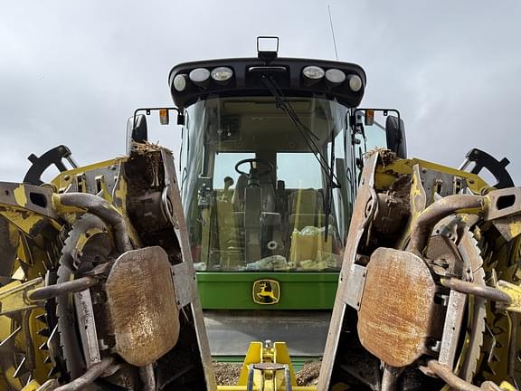Image of John Deere 7980 equipment image 2